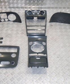 Alternative view of Bentley Continental GT Supersports Carbon Center Interior Trim