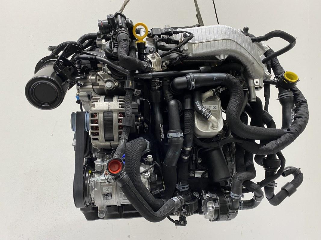 VW Golf VIII GTD DTU engine - Image 5
