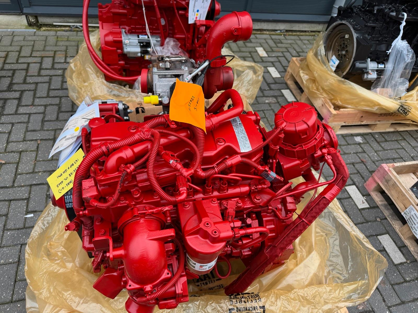 Cummins QSB4.5 engine - Image 5