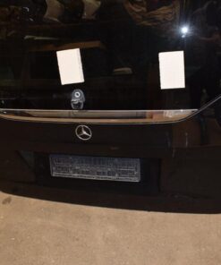 Alternative view of Original Mercedes W447 V-Class Tailgate