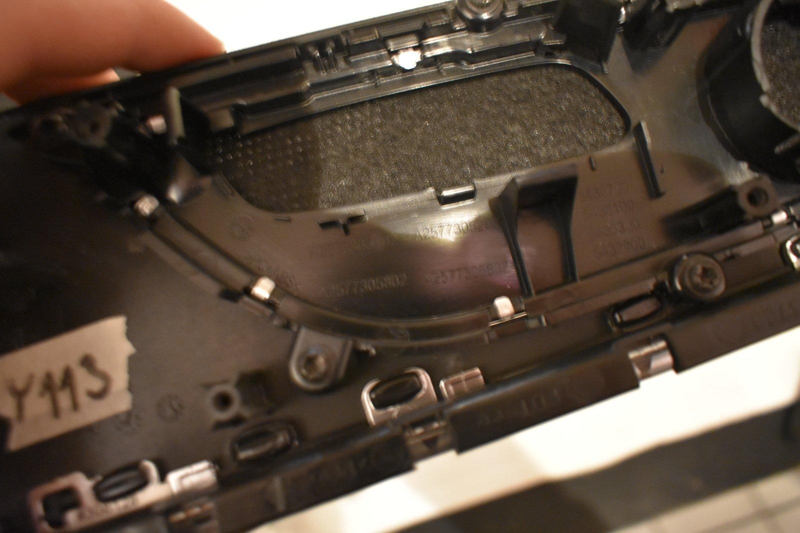 Genuine AMG Carbon Fiber Door Trim - Image 4