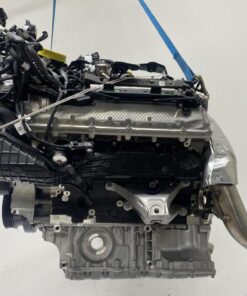 Alternative view of BMW Alpina XB7 Engine N63M15A