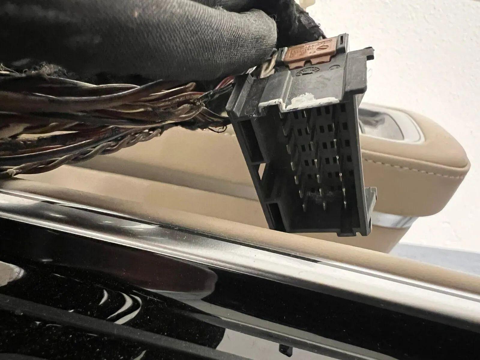 Mercedes-Benz V-Class W447/W448 Luxury Seat - Image 9