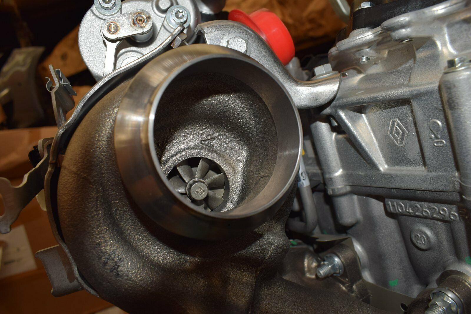 Mercedes-Benz OM 608.915 Diesel Engine - Image 3