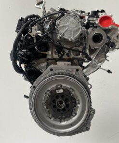 Alternative view of VW Tiguan 2.0 TSI Complete Engine