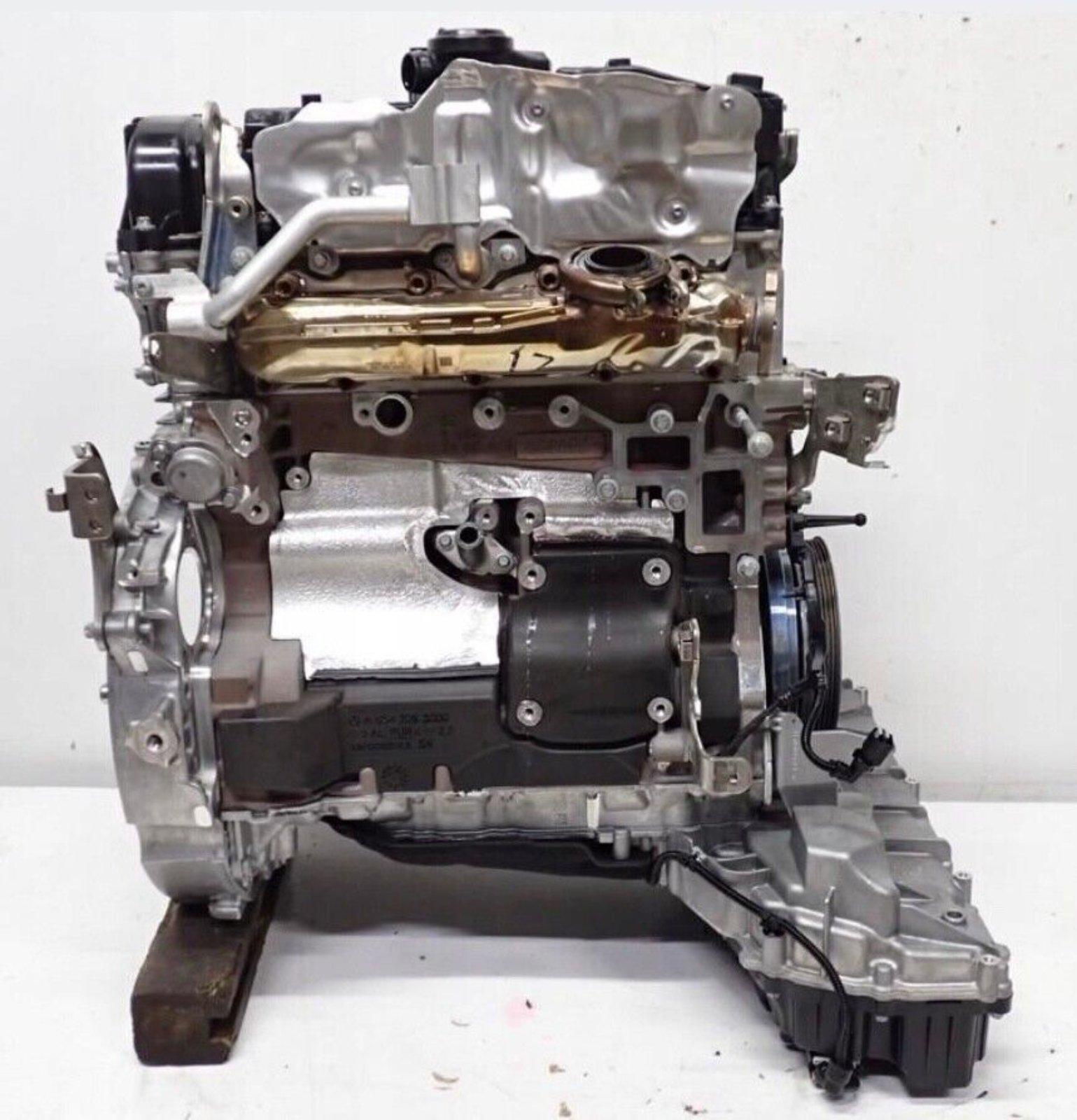 Mercedes-Benz Vito W447 Engine - Image 4