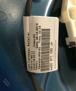 Alternative view of Audi R8 Coupe 420 Right Door Complete