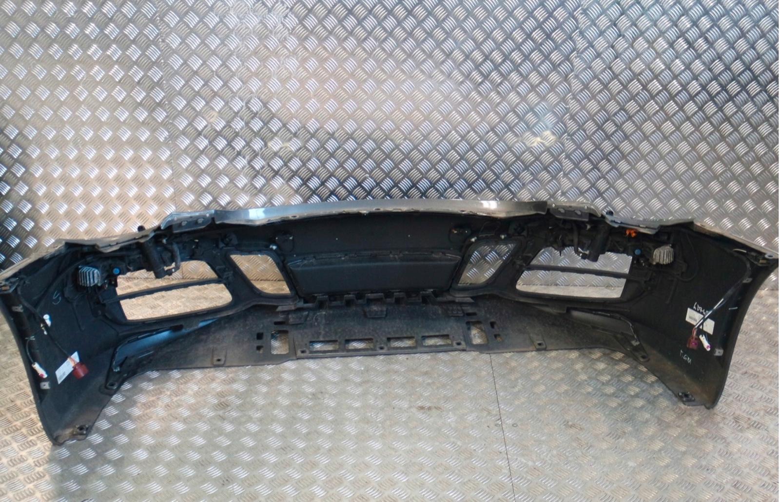 Porsche 911 (991.2) GTS Front Bumper - Image 5