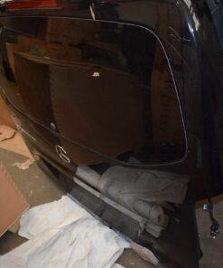 Mercedes W447 Tailgate