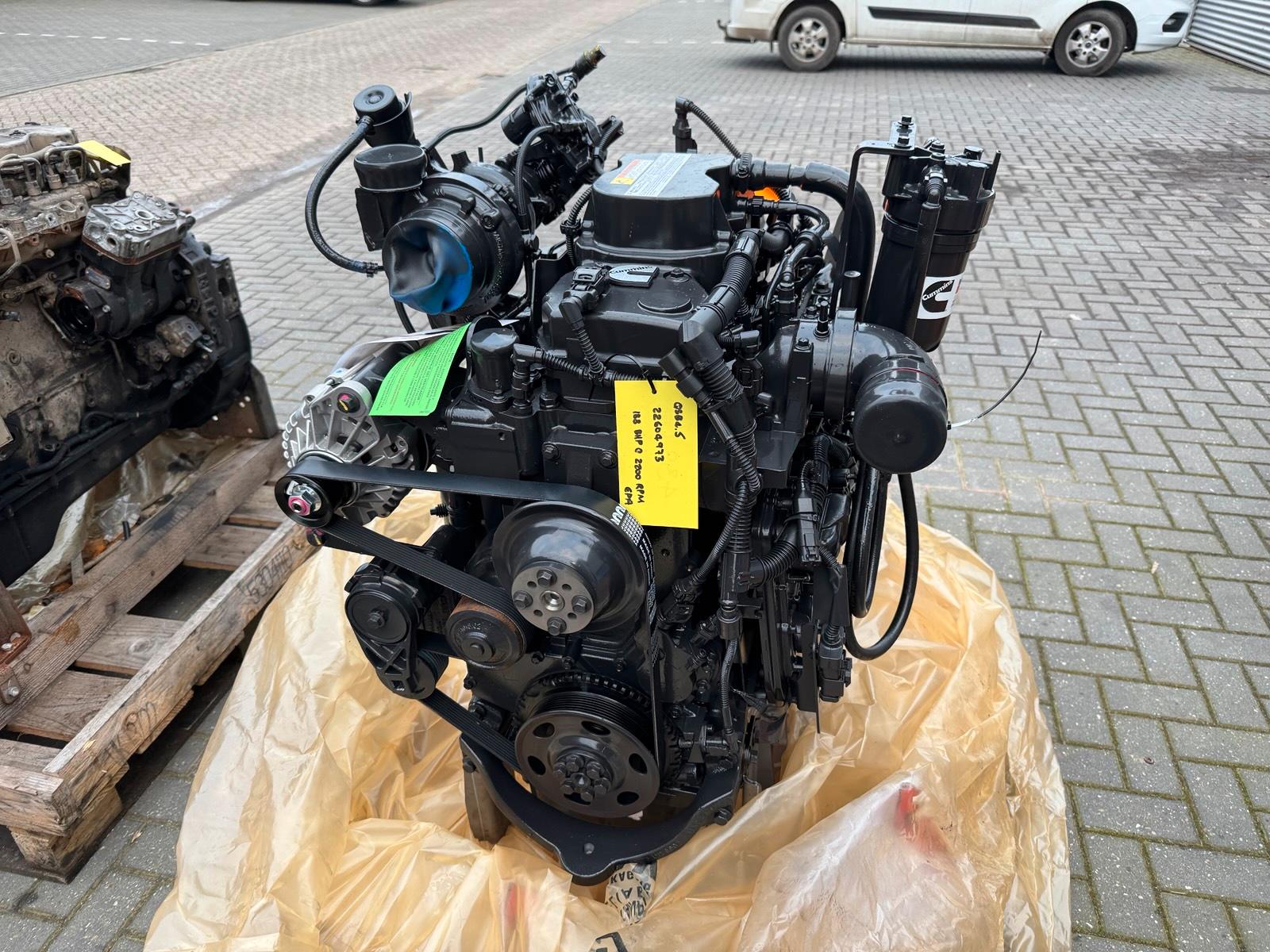 Cummins QSB4.5 engine - Image 12