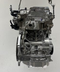 Alternative view of Opel Astra K engine