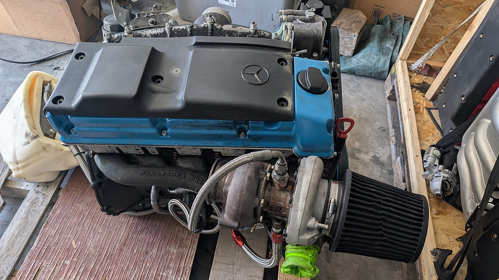 Mercedes-Benz OM605 Turbo Engine - Image 4
