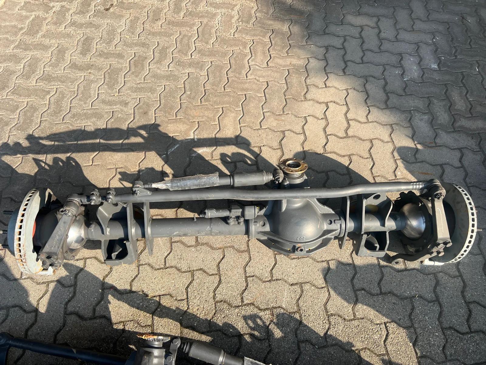 Mercedes-Benz G-Class W463 Front Axle