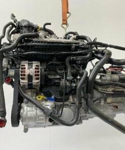 Alternative view of VW T-Roc DKR engine