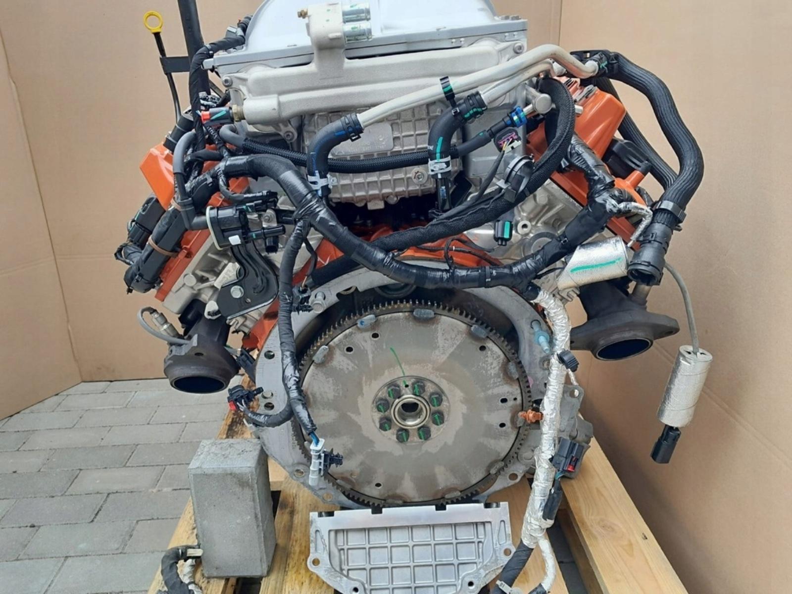 Dodge RAM TRX Engine - Image 4