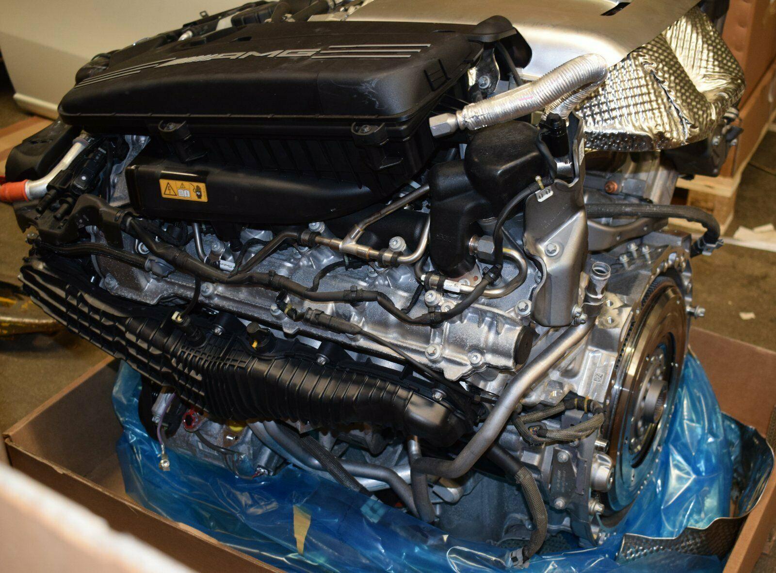 Mercedes-AMG GLC 63 Complete Engine – M177 – OEM – ~100 km - Image 3