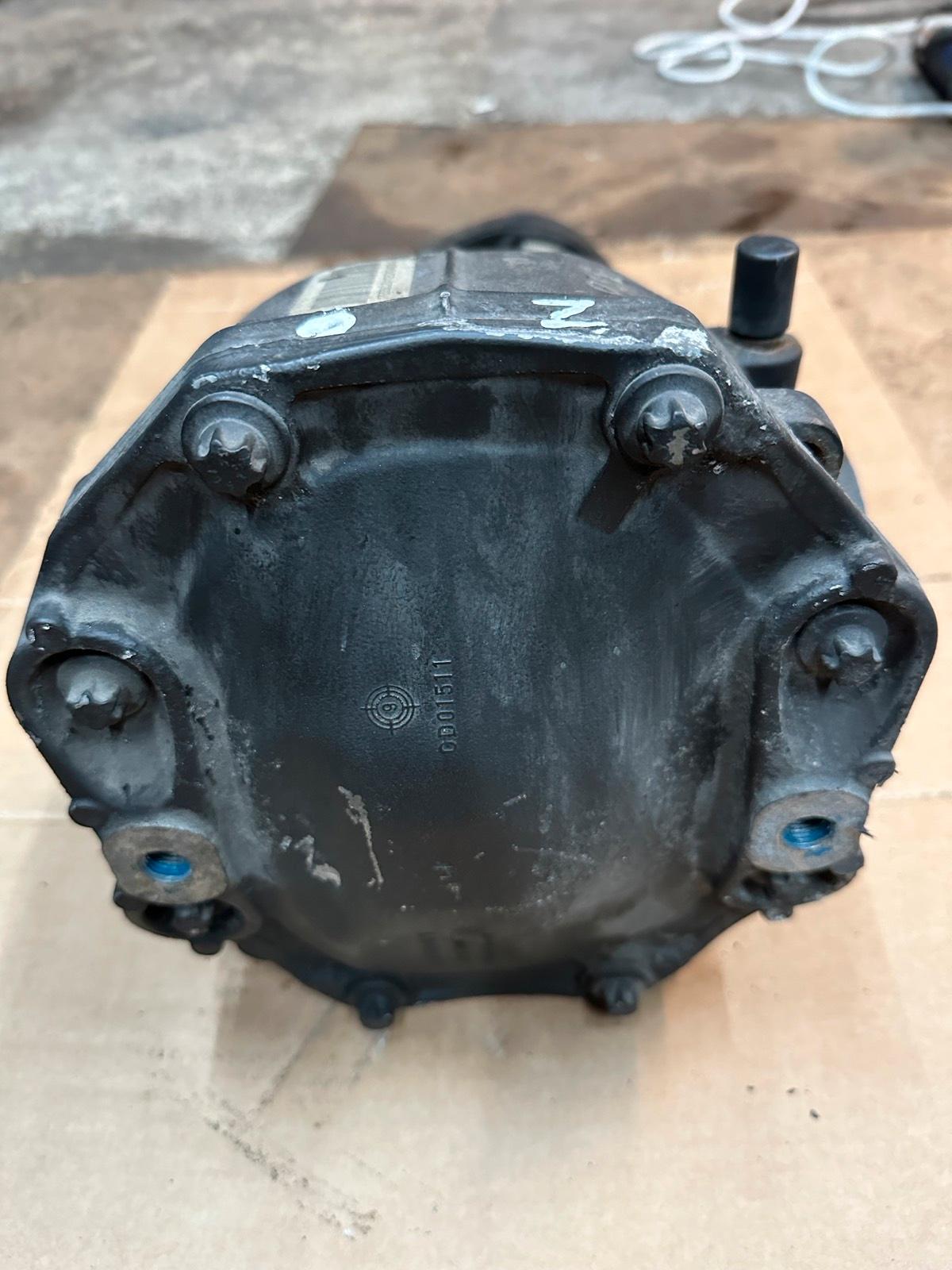 Mercedes GLE / GLS Rear Differential - Image 7