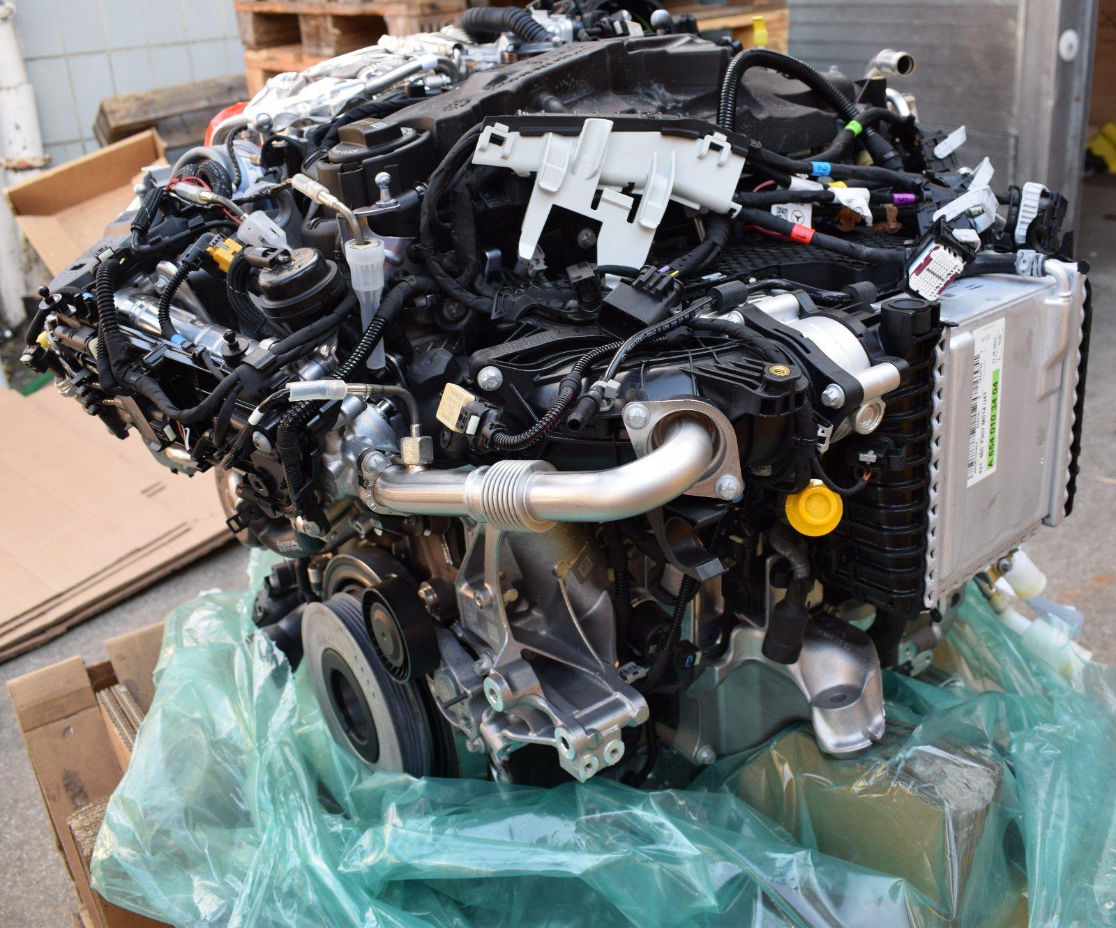 Original Mercedes Engine OM654 - Image 4