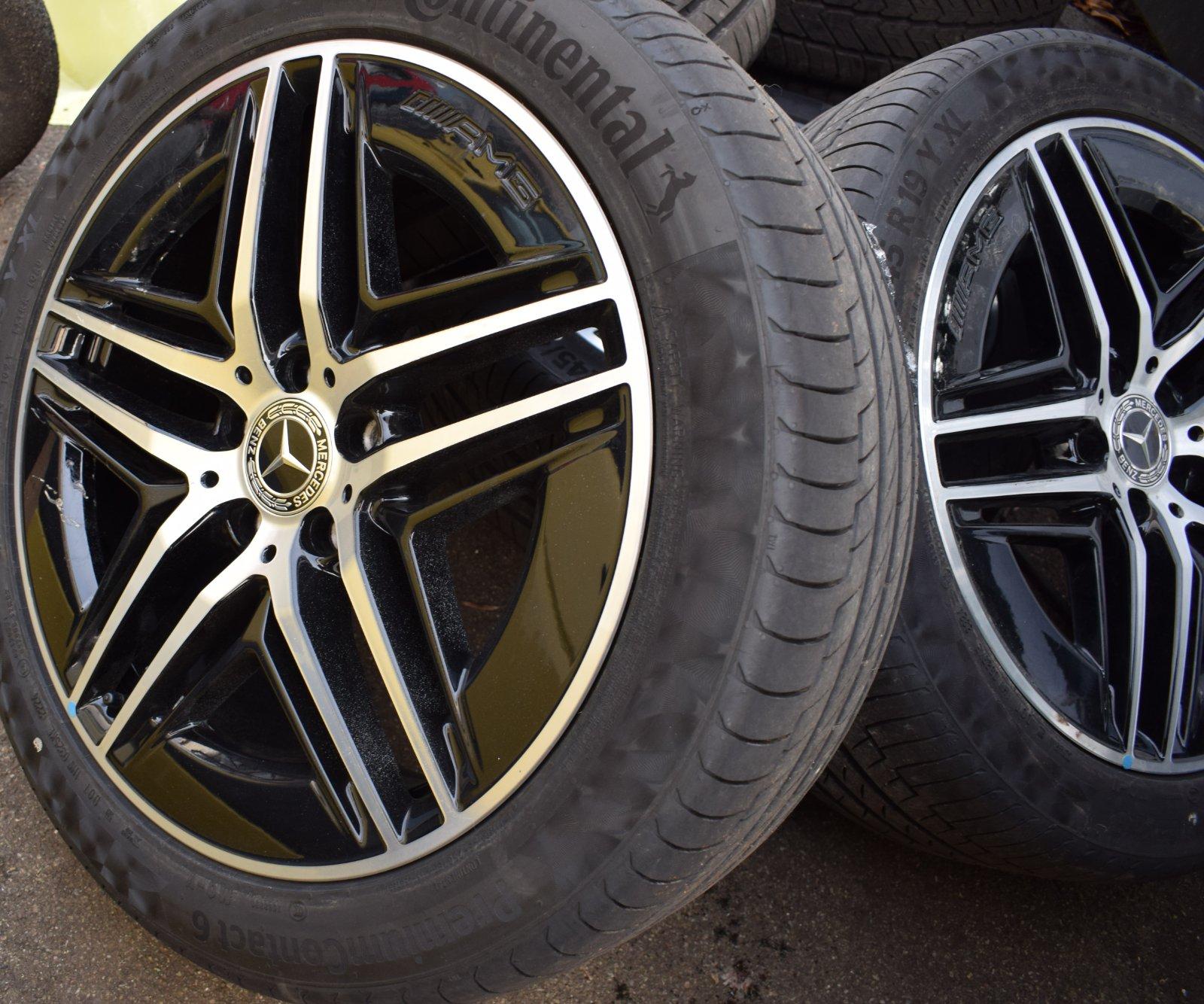 Mercedes W447 AMG 19-Inch Summer Alloy Wheels - Image 10
