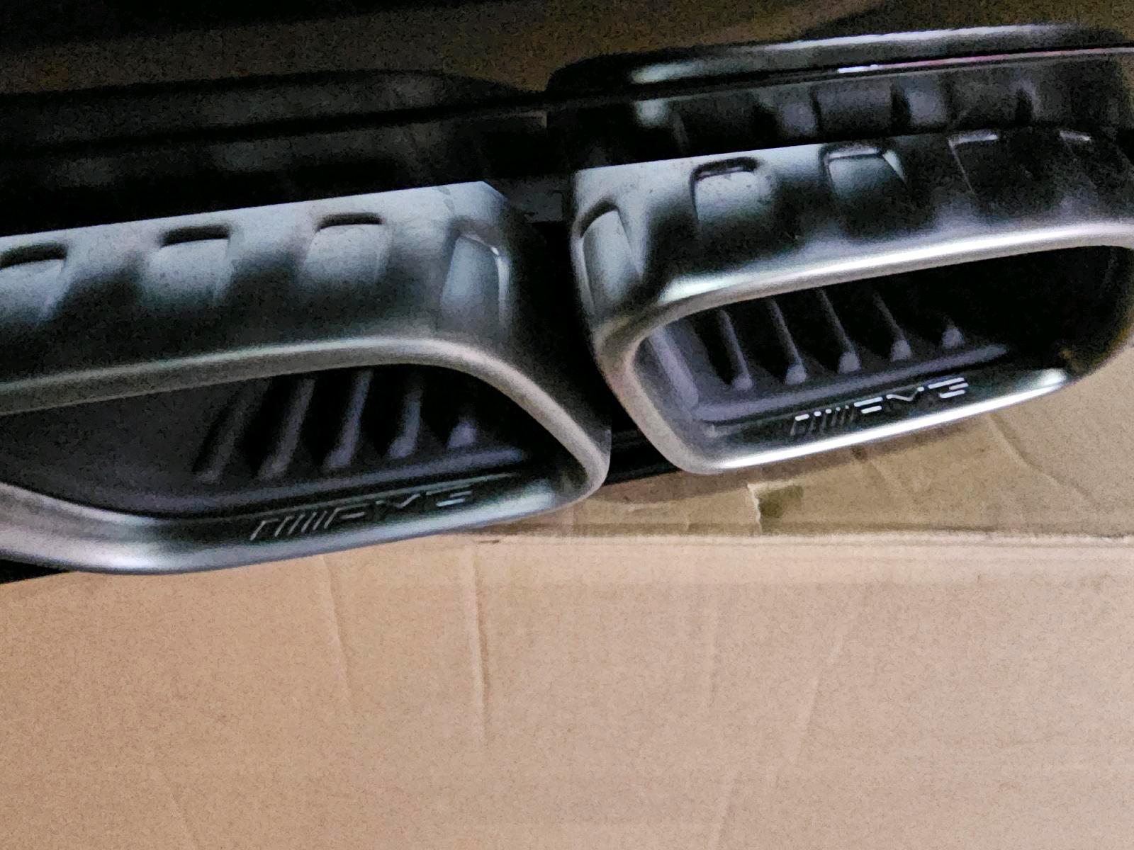 Mercedes C63 AMG Rear Bumper – W206 / S206 – Diffuser & Exhaust Tips – OEM - Image 8